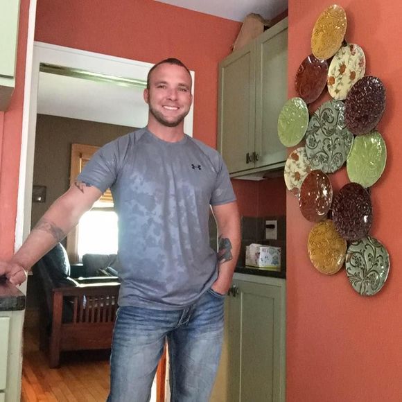 Meet your Posher, Jules - Picture 1 of 1